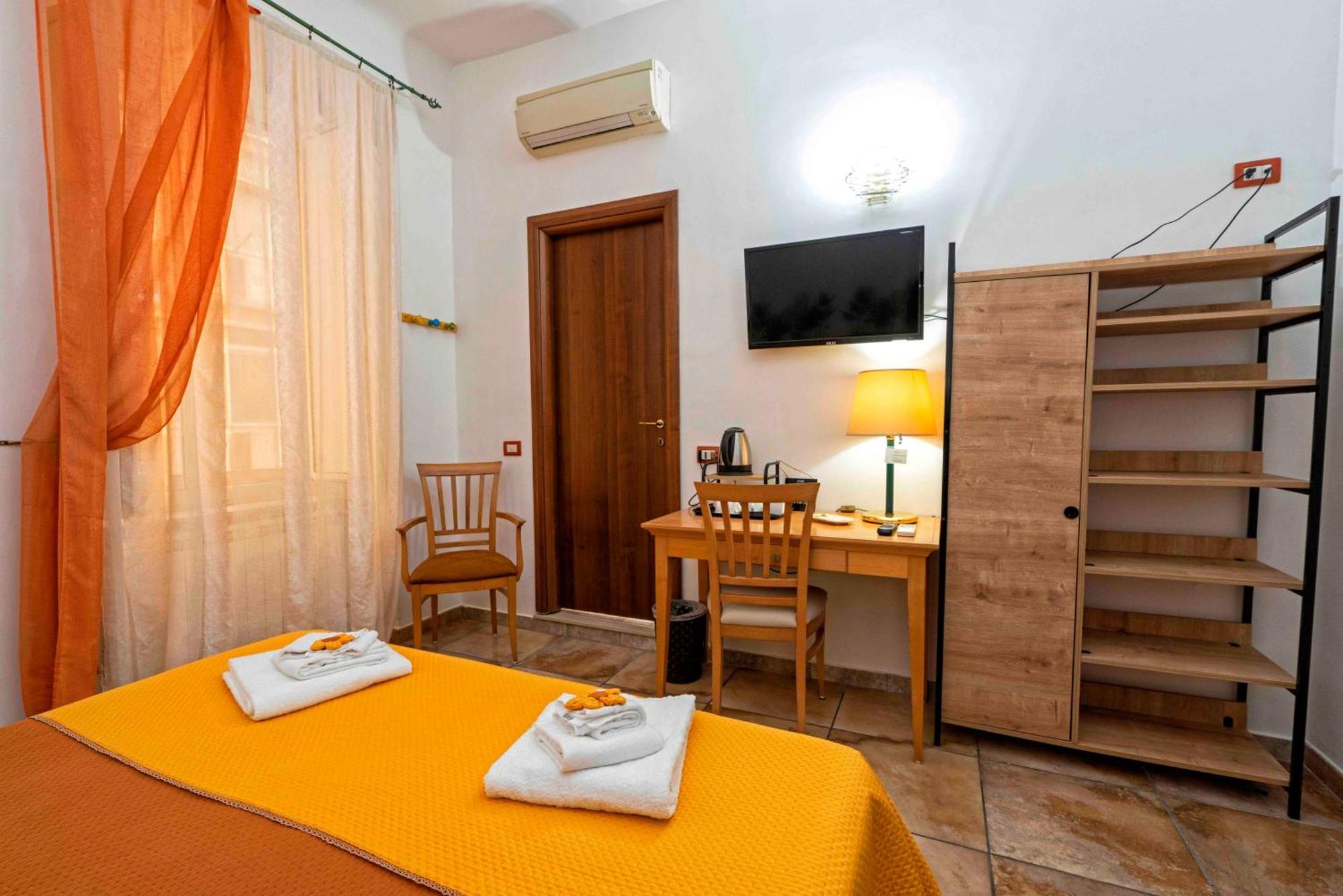Rodoflor Rooms Castellammare di Stabia Buitenkant foto
